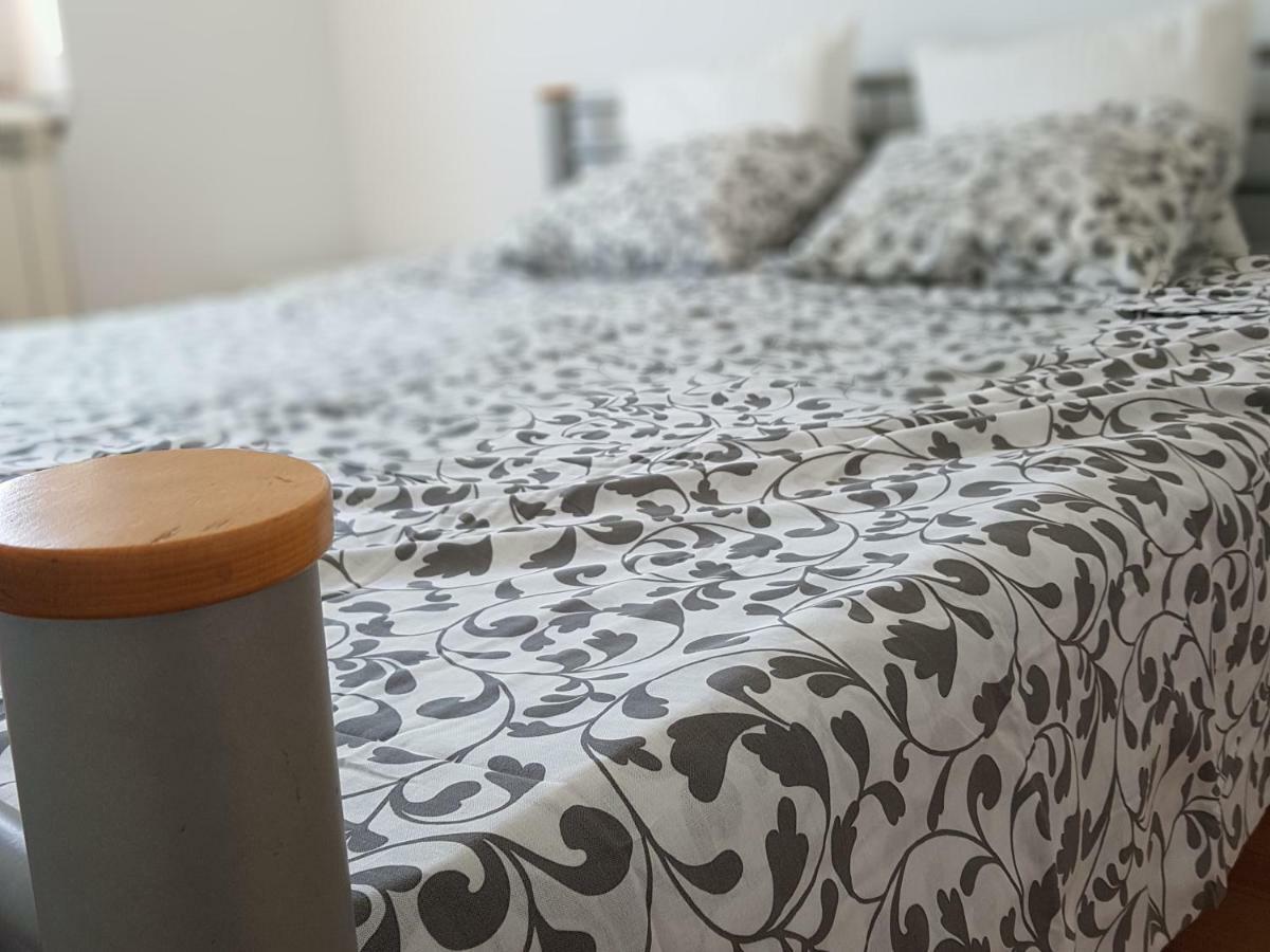 Le Bleu Apartment Constanta Ngoại thất bức ảnh